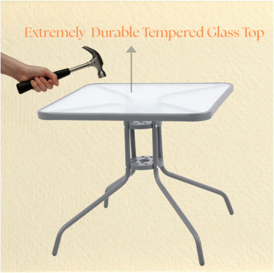 outdoor dining table 