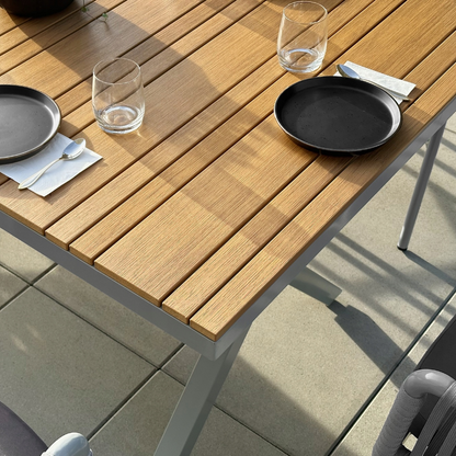 6 Seater Outdoor Dining Set with Rope Chairs & Plastic Wood Table
